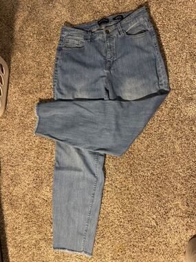 Susan Graver Jeans Girlfriend Raw Hem Stretch Denim Pants